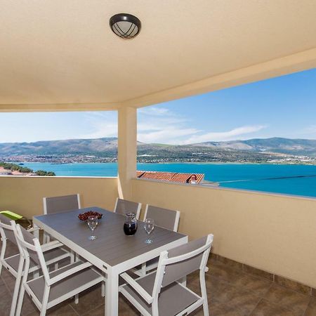 Apartments Bluesky Trogir Buitenkant foto