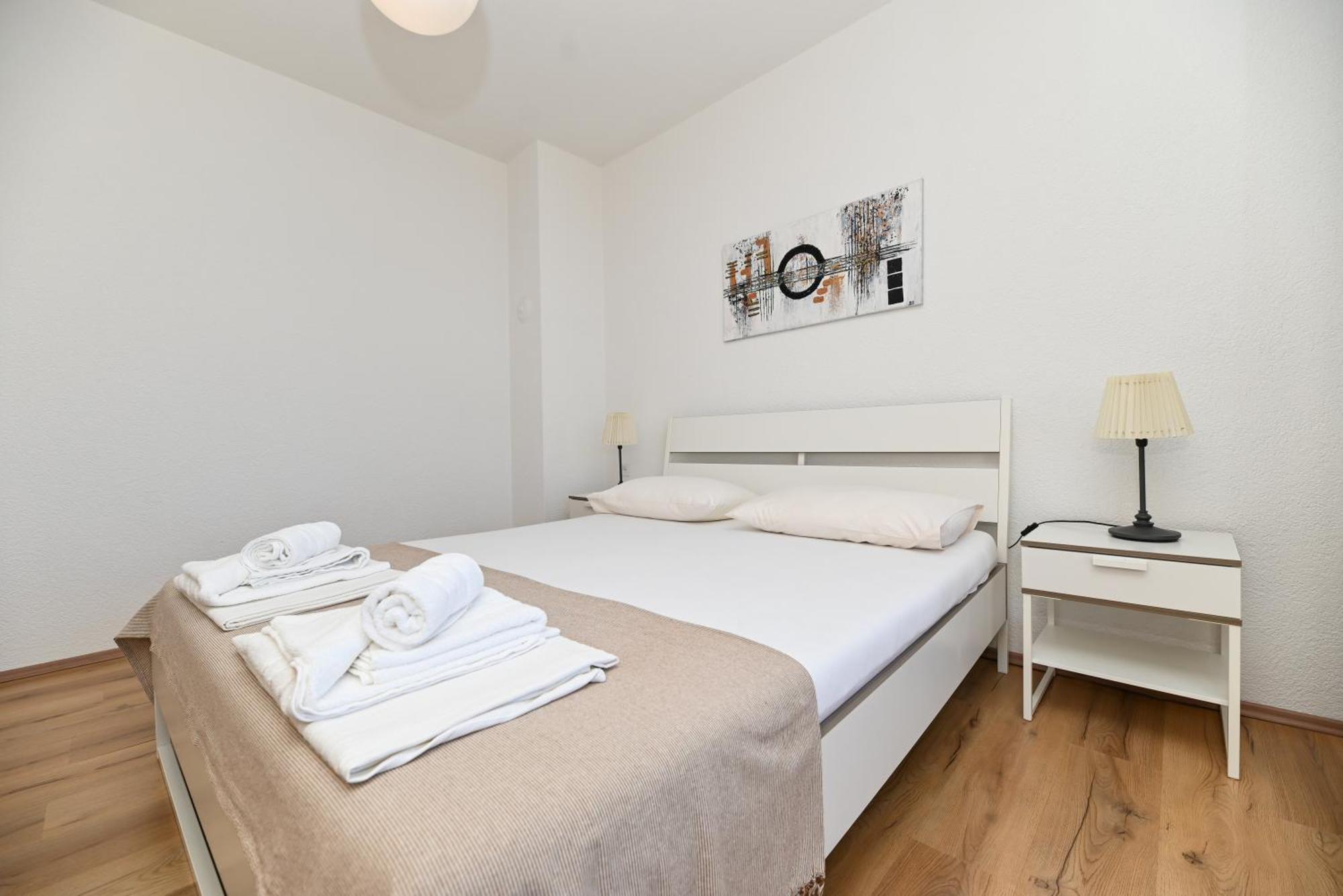 Apartments Bluesky Trogir Buitenkant foto