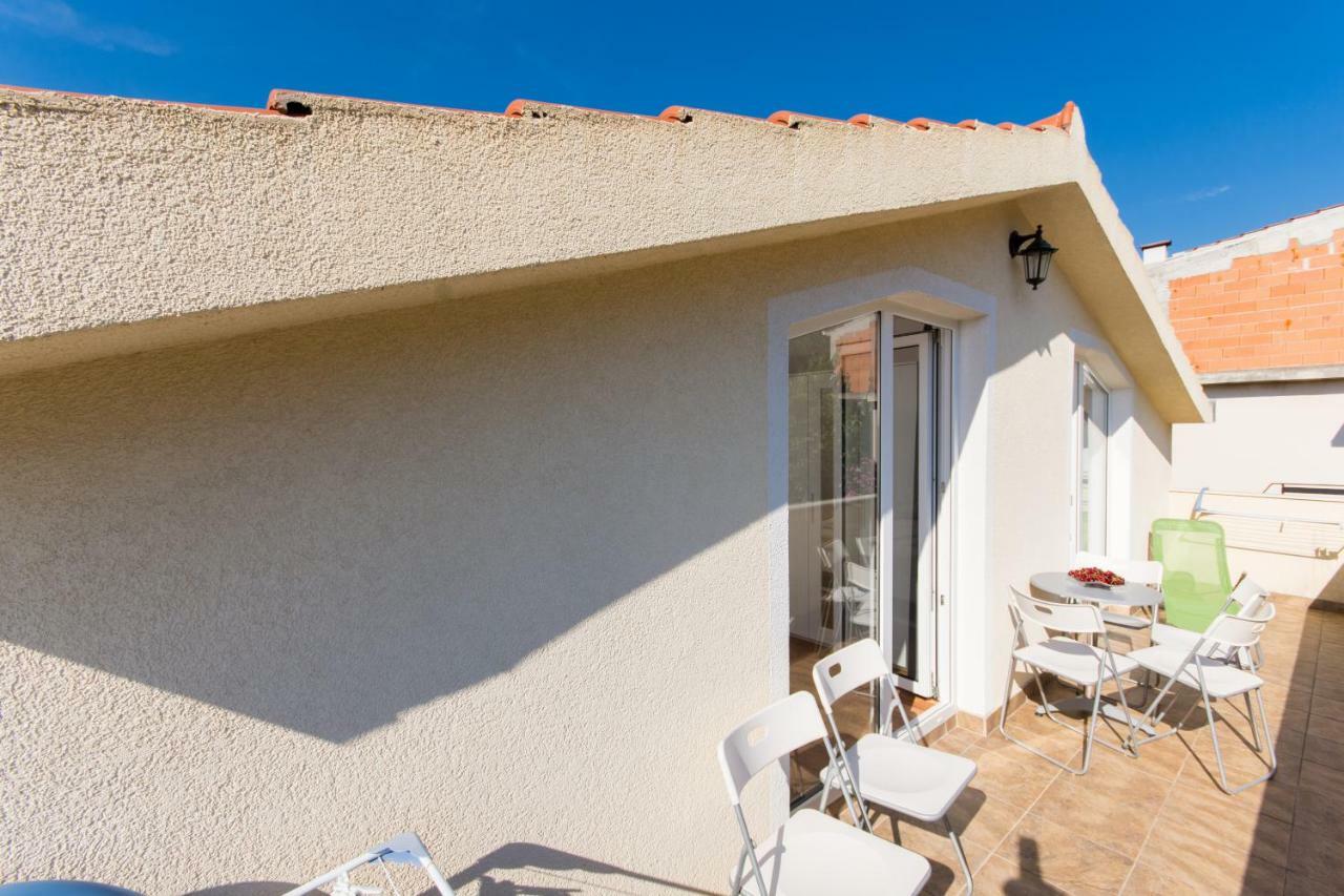Apartments Bluesky Trogir Buitenkant foto