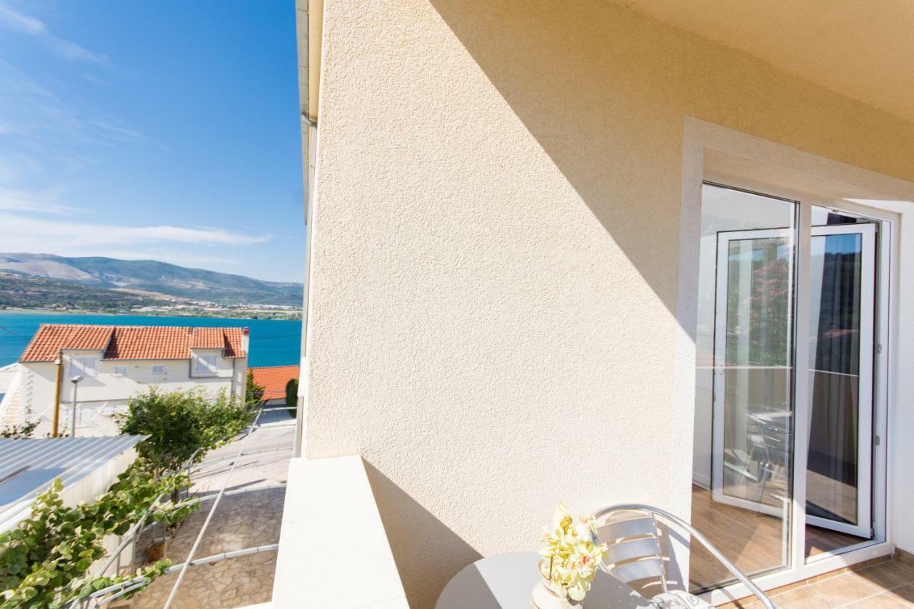 Apartments Bluesky Trogir Buitenkant foto